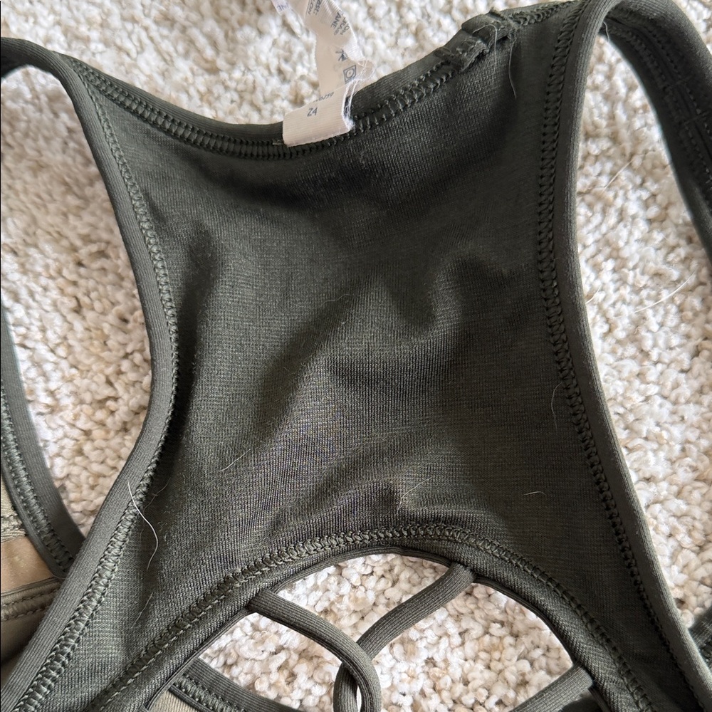 lululemon athletica Dark olive Green Sports Bra size 4 - Picture 6 of 11